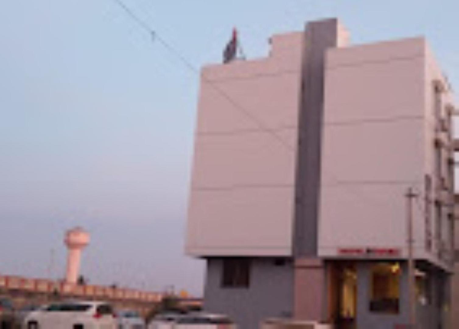 Hotel Krish , Somnath Ngoại thất bức ảnh